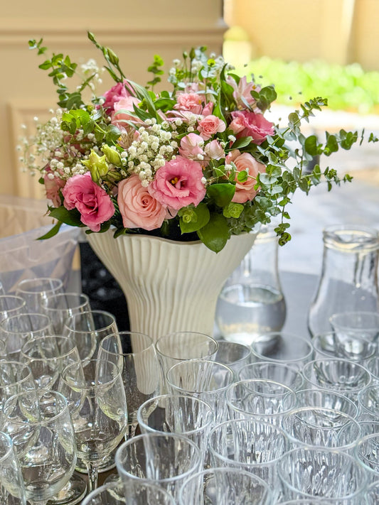 Flores que acolhem: a produção Blooms para a celebração de uma nova fase