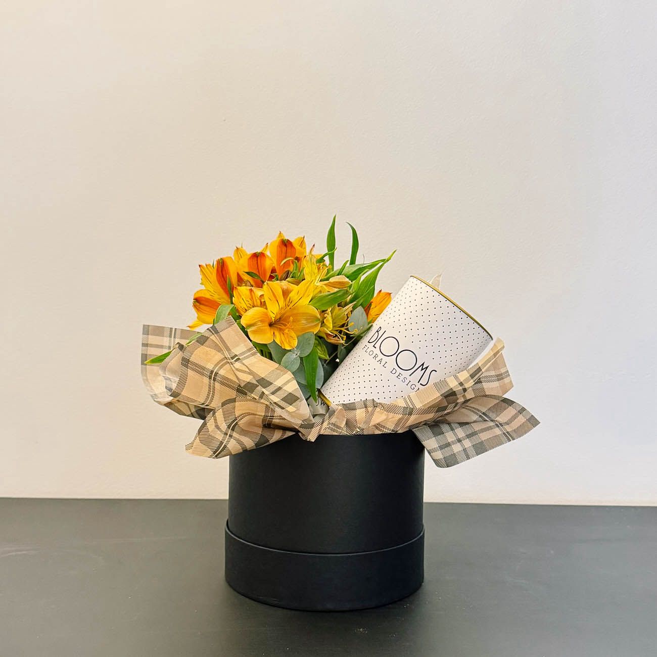 Mini Vaso Alstroemérias + Bocconcino de limoncello