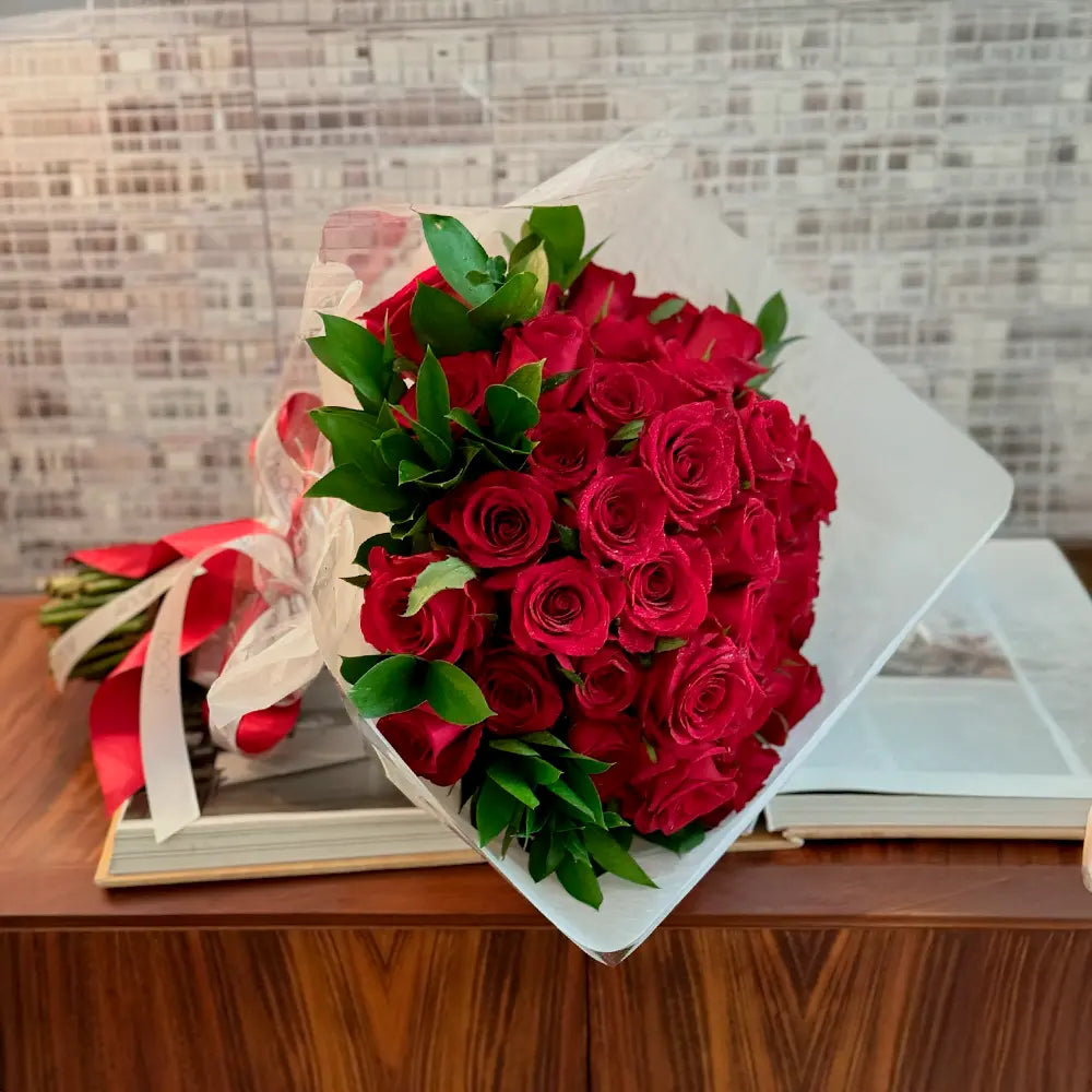 Buquê de 60 Rosas
